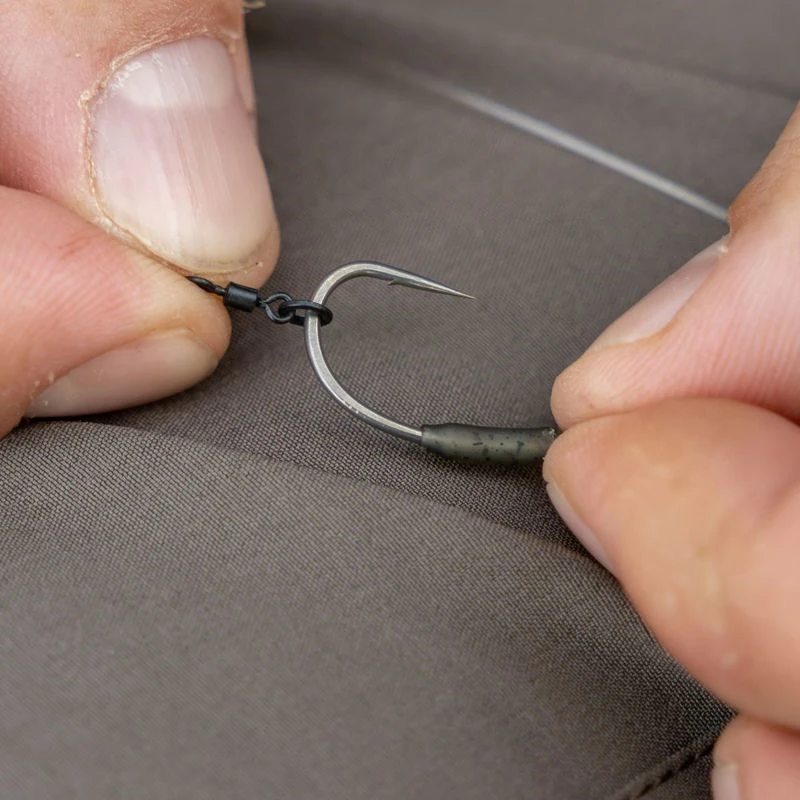 Avid Carp Outline Micro Ringed Hookbait Swivels